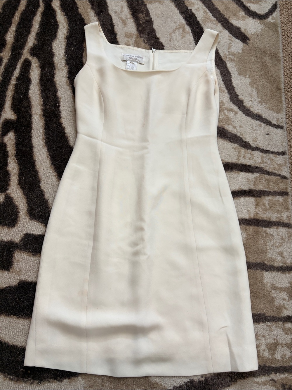 Jones New York Cream Square-Neck Midi Sheath Dress